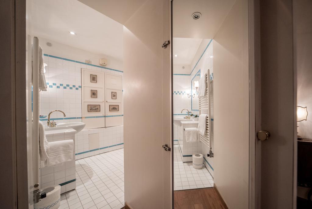 Accademia Terrazza Apartment Венеция Екстериор снимка